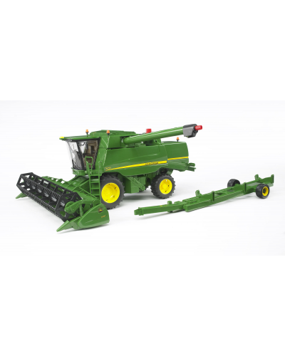 MOISSONNEUSE-BATTEUSE JOHN DEERE T670i